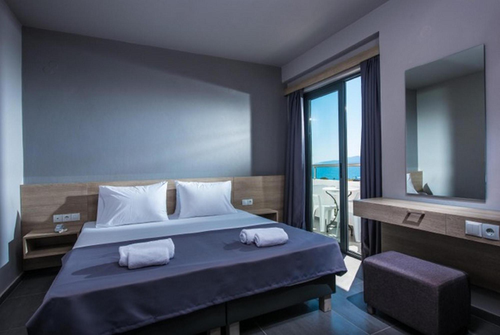 Porto Greco Village 4*
