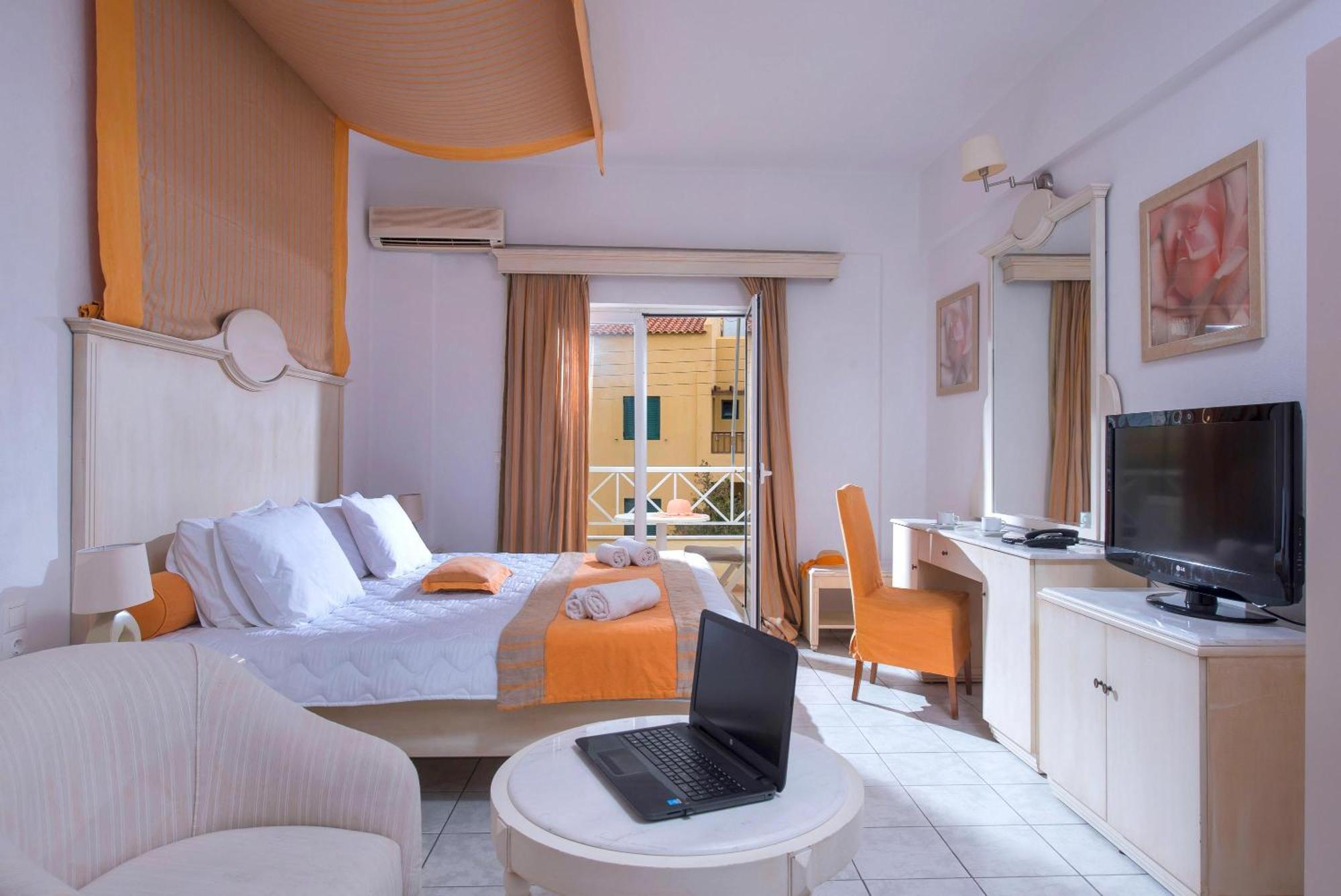 Porto Greco Village Hotel