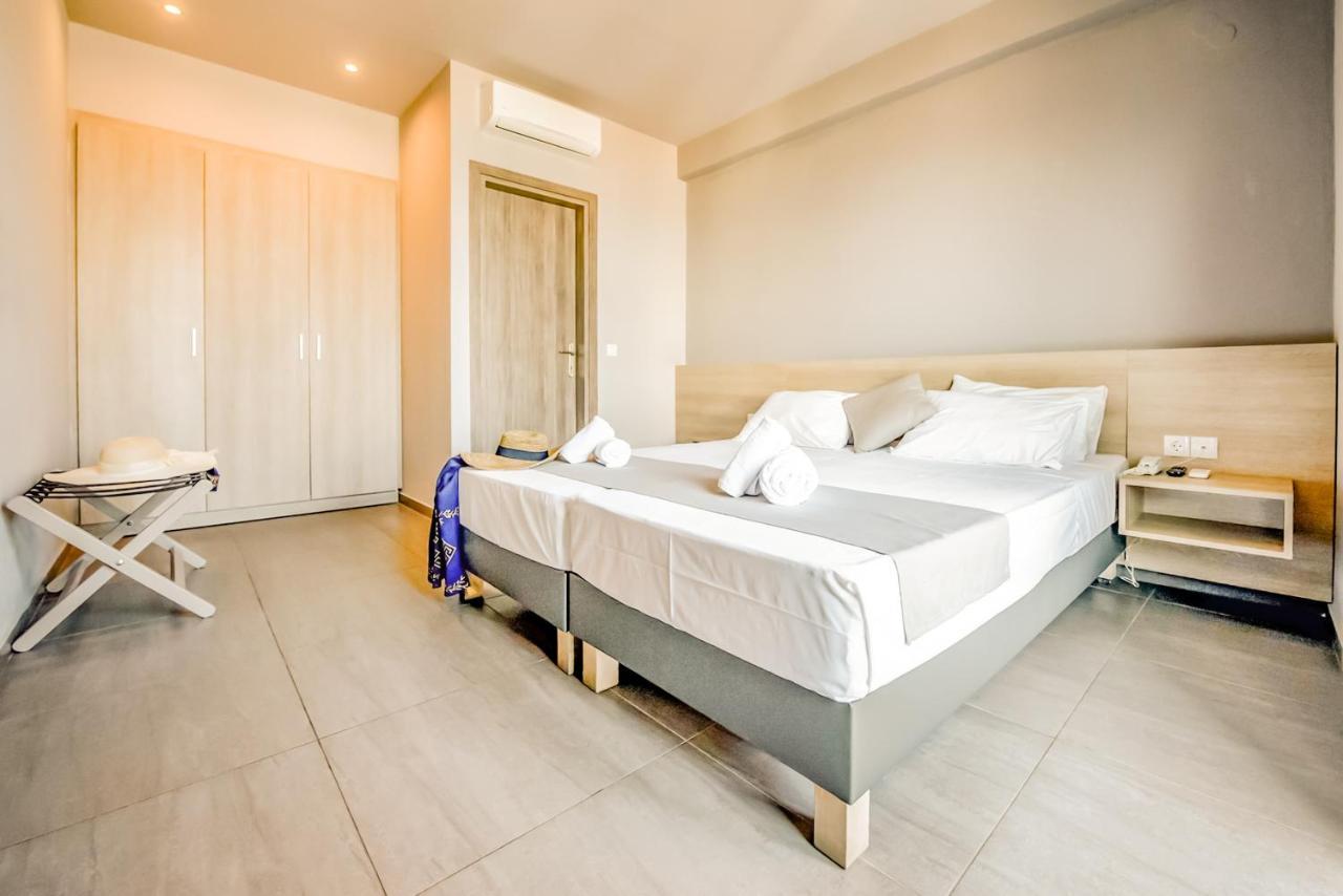 Hotel Porto Greco Village 4*